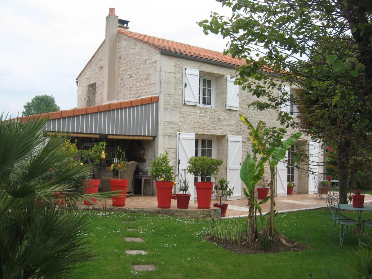 La Roseraie Trizay Exterior foto